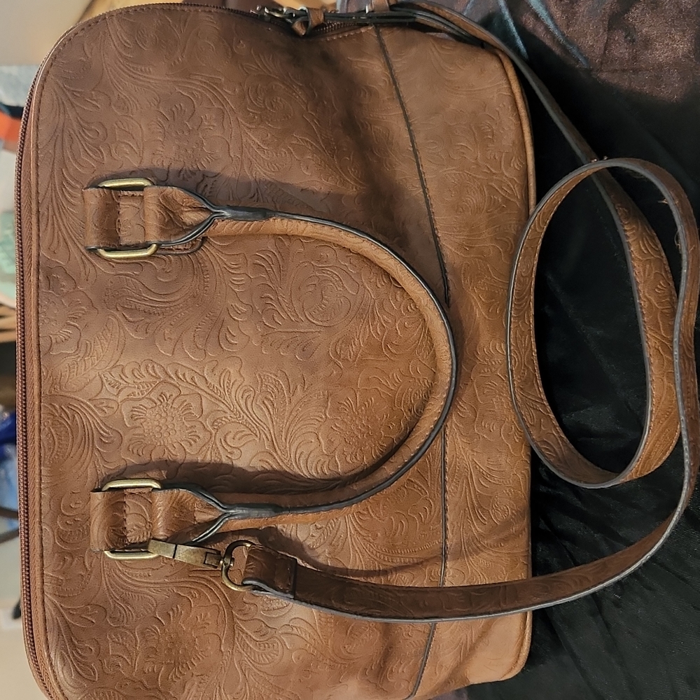 NWOT Bueno Purse
